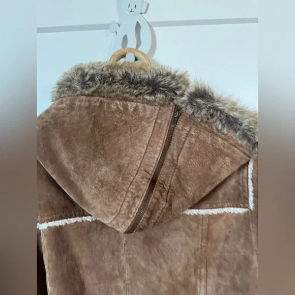 Danier leather jacket - Picture 7 of 7